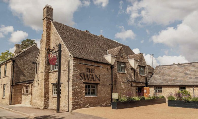 the swan ascott under wychwood